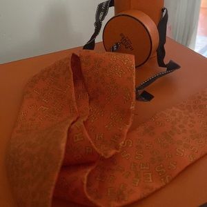 Hermès 💯 small scarf  accessory